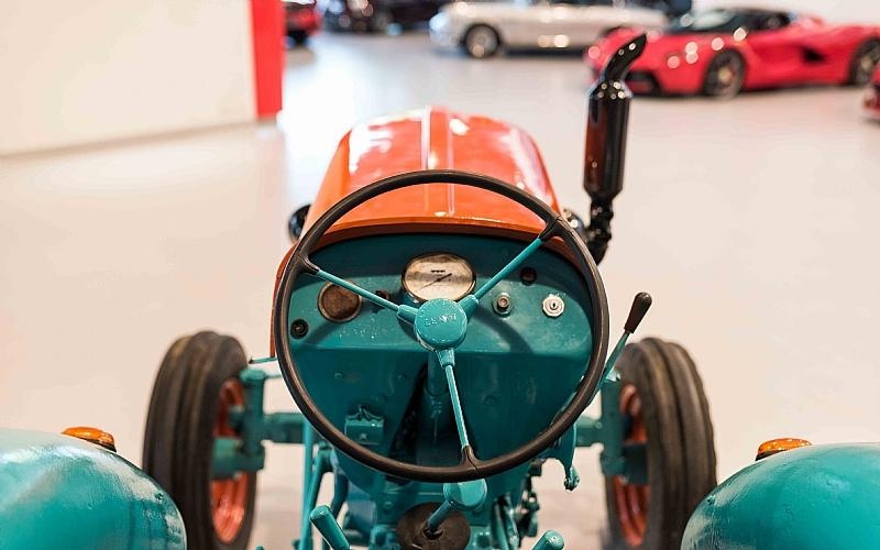 Rao ban may keo Lamborghini anh 3