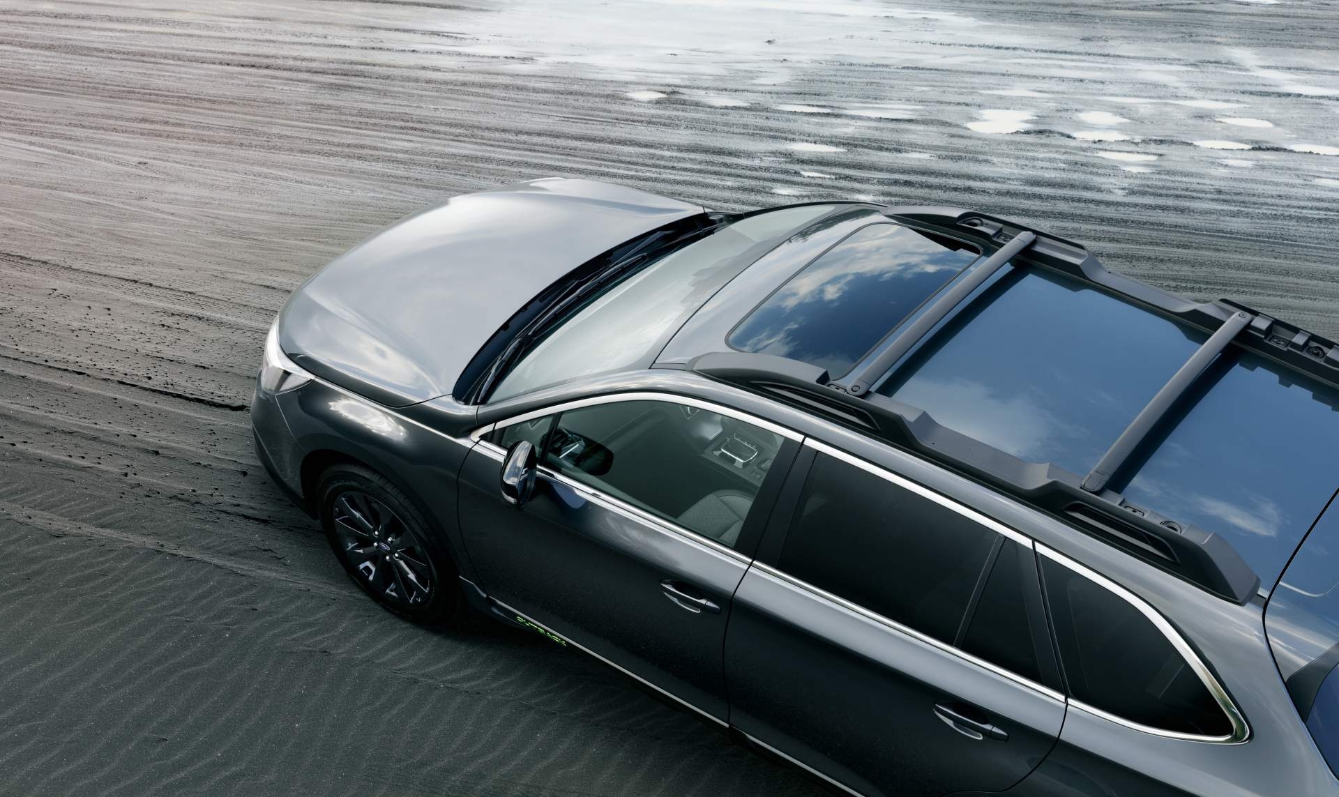 Subaru Outback ban dac biet ky niem 60 nam anh 5