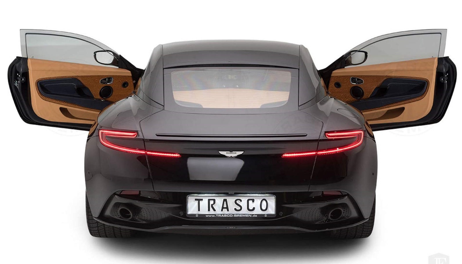 Aston Martin DB11 boc giap, gia 200.000 USD hinh anh