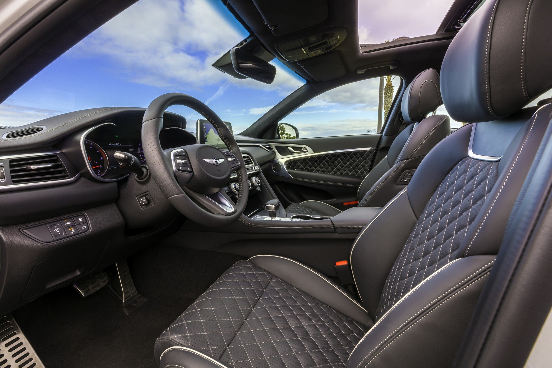 Genesis G70 2019 giá từ 34.900 USD ảnh 4 Genesis G70 2019 gia tu 34.900 USD anh 4