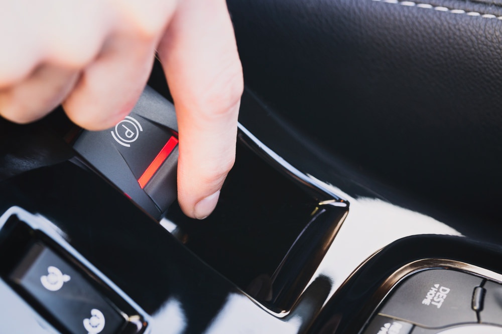 Xe phanh tay sap tuyet chung anh 6