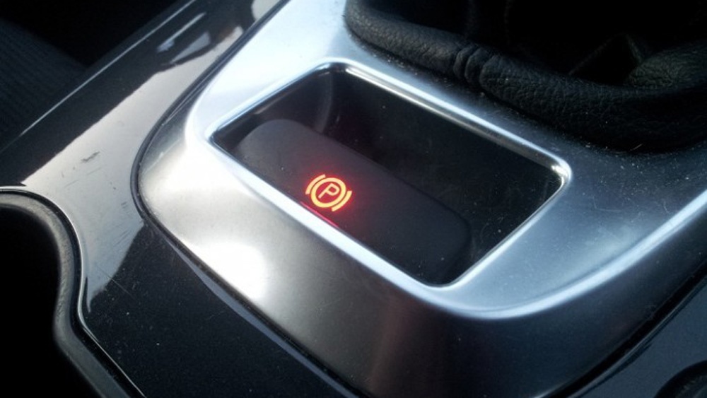 Xe phanh tay sap tuyet chung anh 7