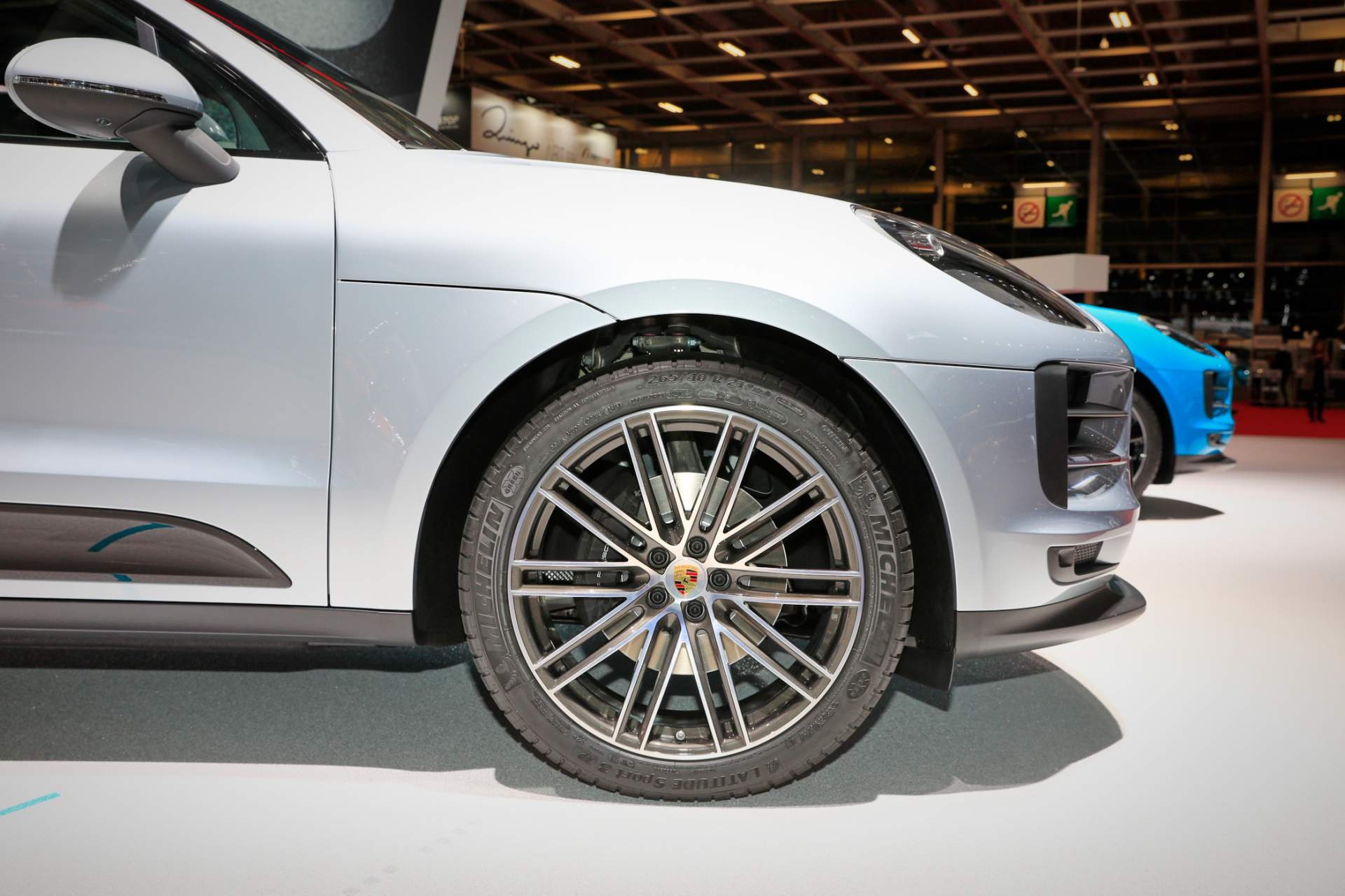 Porsche Macan 2019 ra mắt châu Âu ảnh 4 Porsche Macan 2019 ra mat chau Au anh 4