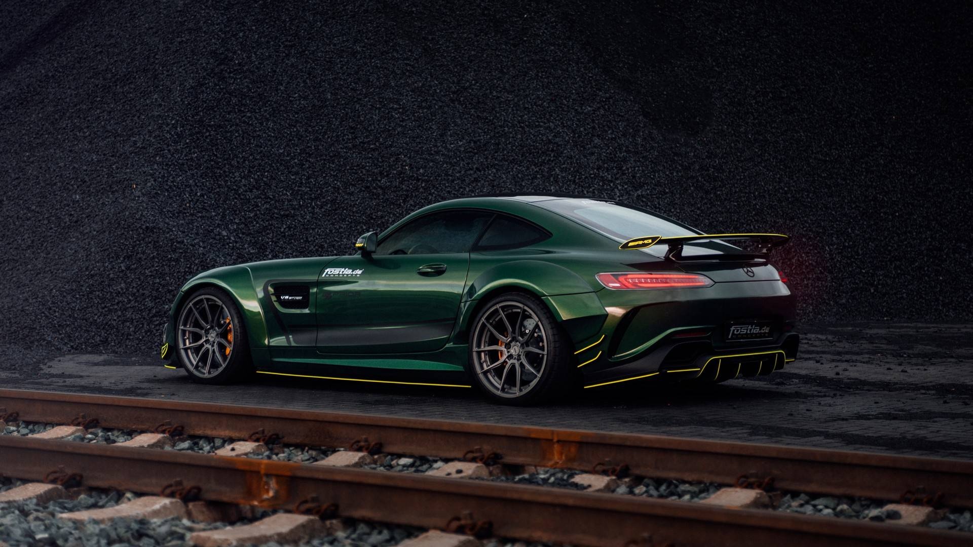 Bản độ Mercedes-AMG GT thân bọc vinyl ảnh 4 Ban do Mercedes-AMG GT than boc vinyl anh 4