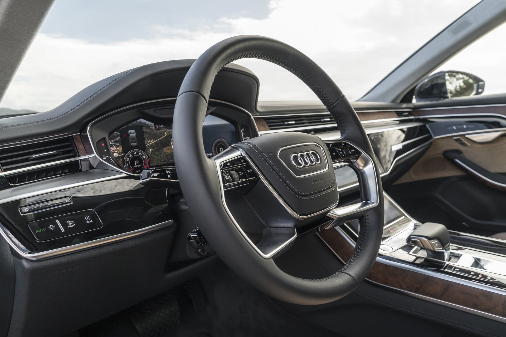 danh gia Audi A8 2019 anh 7
