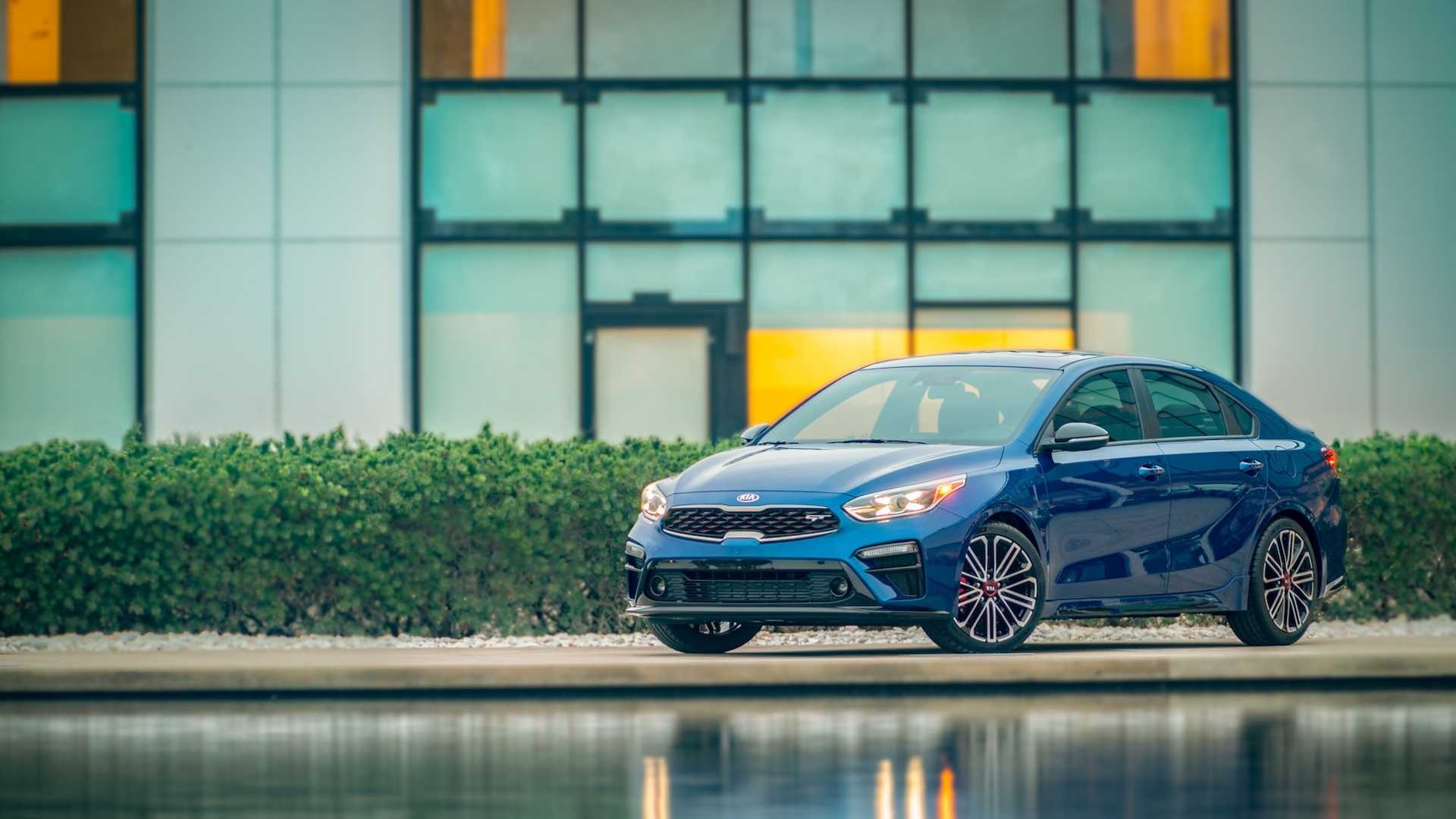 Kia Cerato GT ra mat, tre trung va manh me hon hinh anh