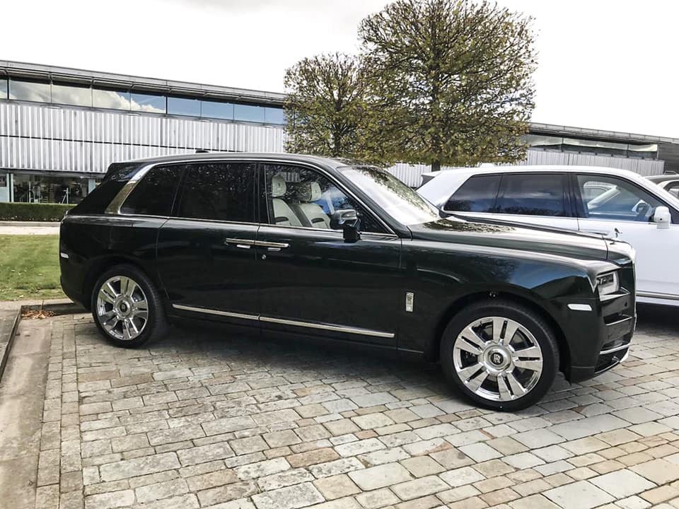 Rolls-Royce giao sieu SUV Cullinan cho khach anh 2