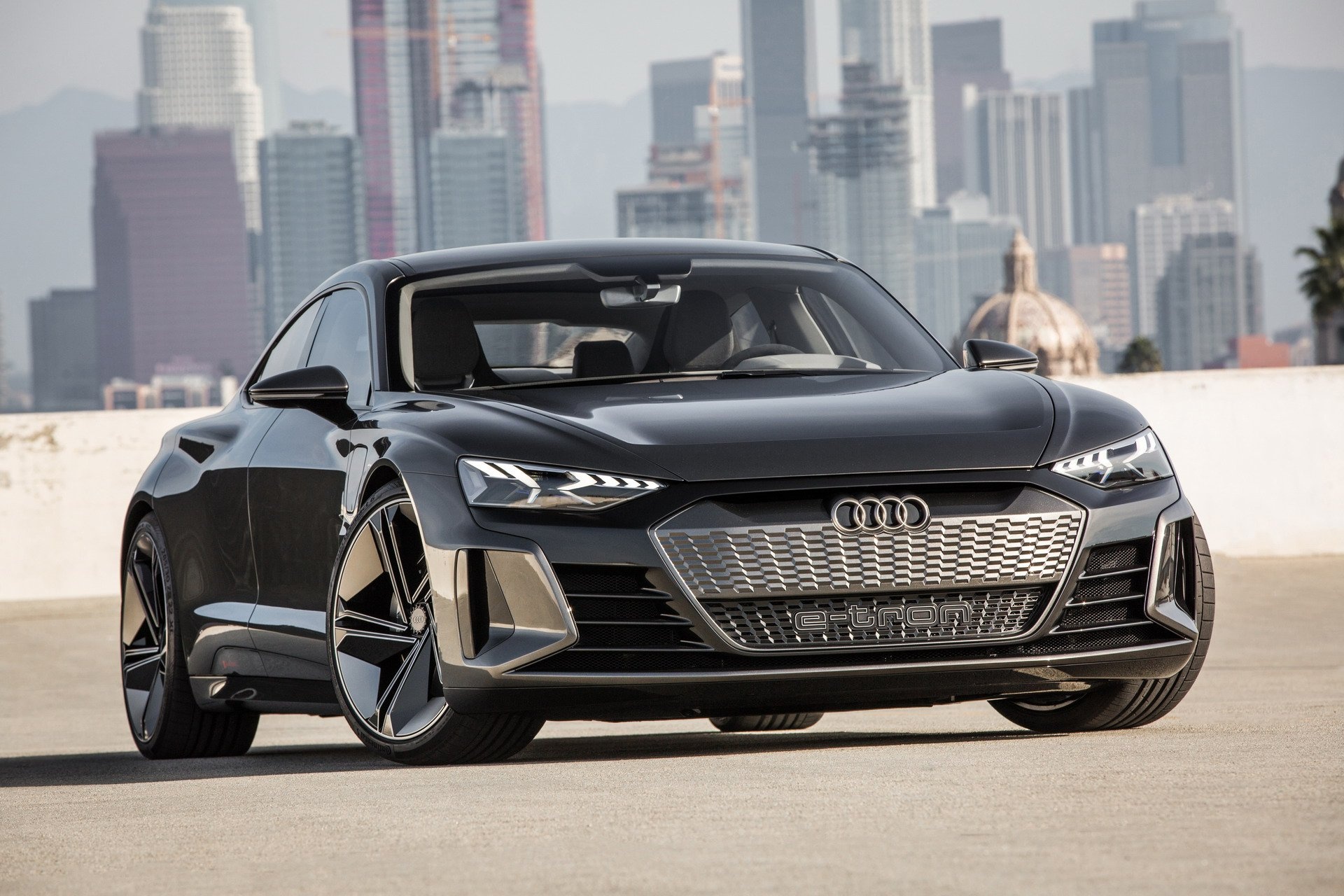 Siêu xe của Audi đồng hành cùng bom tấn Avengers 4 ảnh 1 Sieu xe cua Audi dong hanh cung bom tan Avengers 4 anh 1