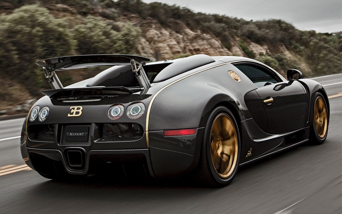 thay binh nhien lieu Bugatti Veyron ton 42.000 USD anh 6