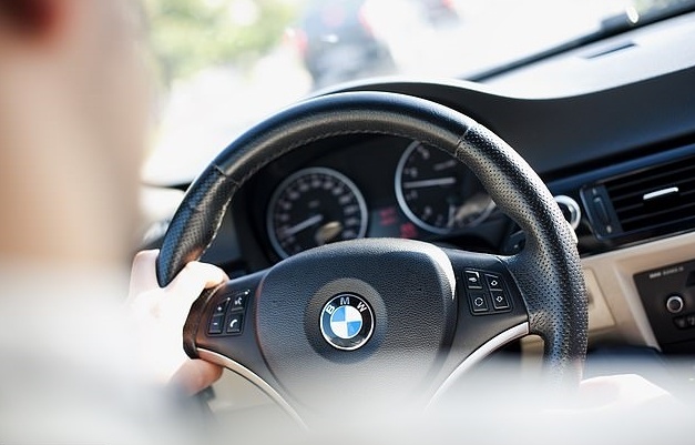 tài xế xe Đức ngổ ngáo nhất ảnh 3 tai xe xe Duc ngo ngao nhat anh 3