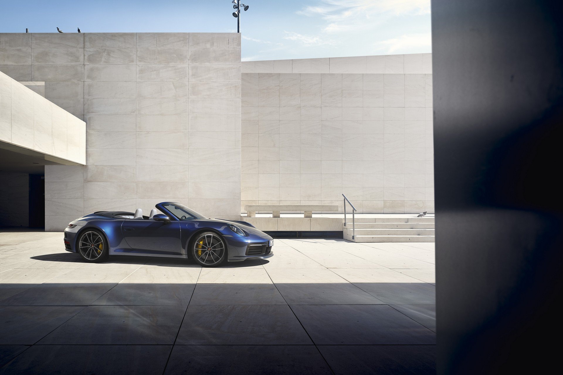 Porsche 911 Cabriolet 2020 ra mắt, mạnh 443 mã lực ảnh 8 Porsche 911 Cabriolet 2020 ra mat, manh 443 ma luc anh 8