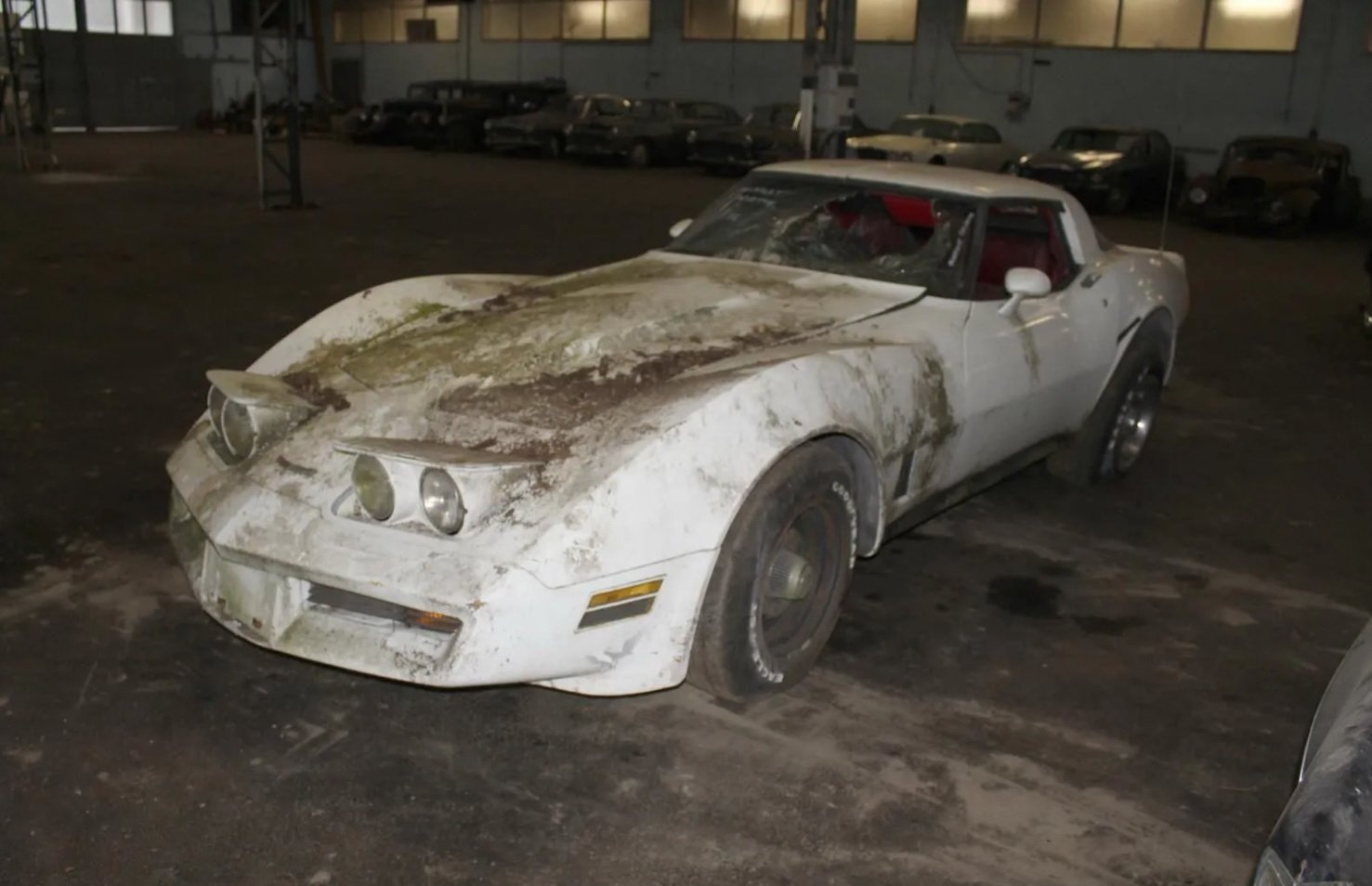 Phat hien Lamborghini Miura trong kho xe co o Phap anh 4