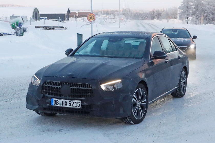 lộ diện nội thất Mercedes E-Class 2020  ảnh 2 lo dien noi that Mercedes E-Class 2020 anh 2