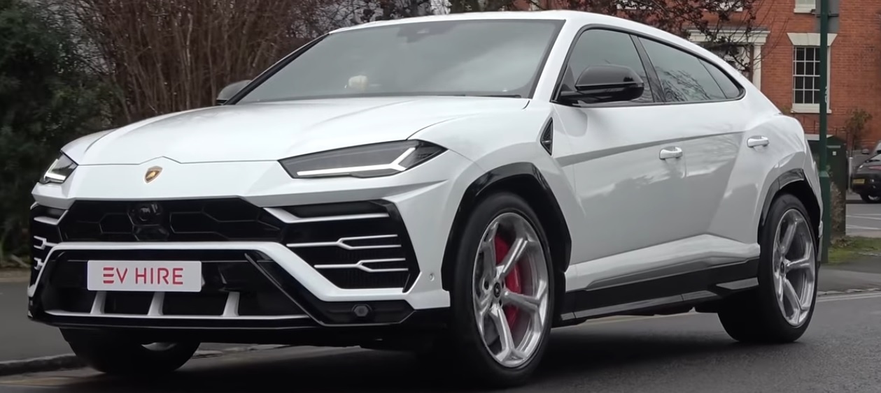 Dich vu cho thue Lamborghini Urus dau tien tren the gioi hinh anh