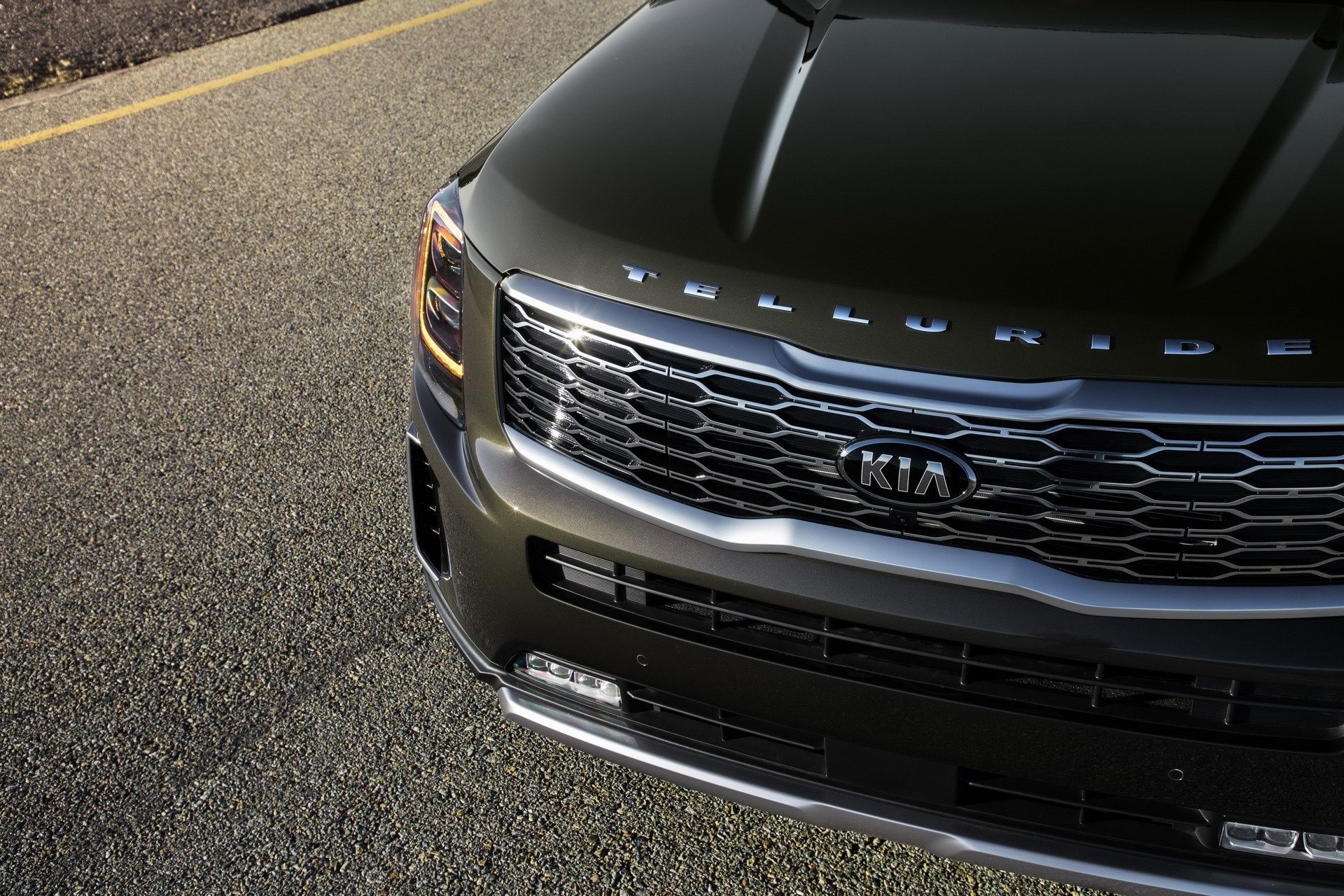 Kia Telluride chốt giá ngang Ford Explorer ảnh 5 Kia Telluride chot gia ngang Ford Explorer anh 5