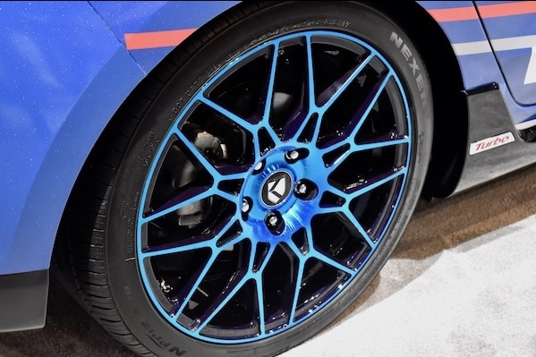 những mẫu xe có thiết kế la-zăng nổi bật ảnh 9 nhung mau xe co thiet ke la-zang noi bat anh 9