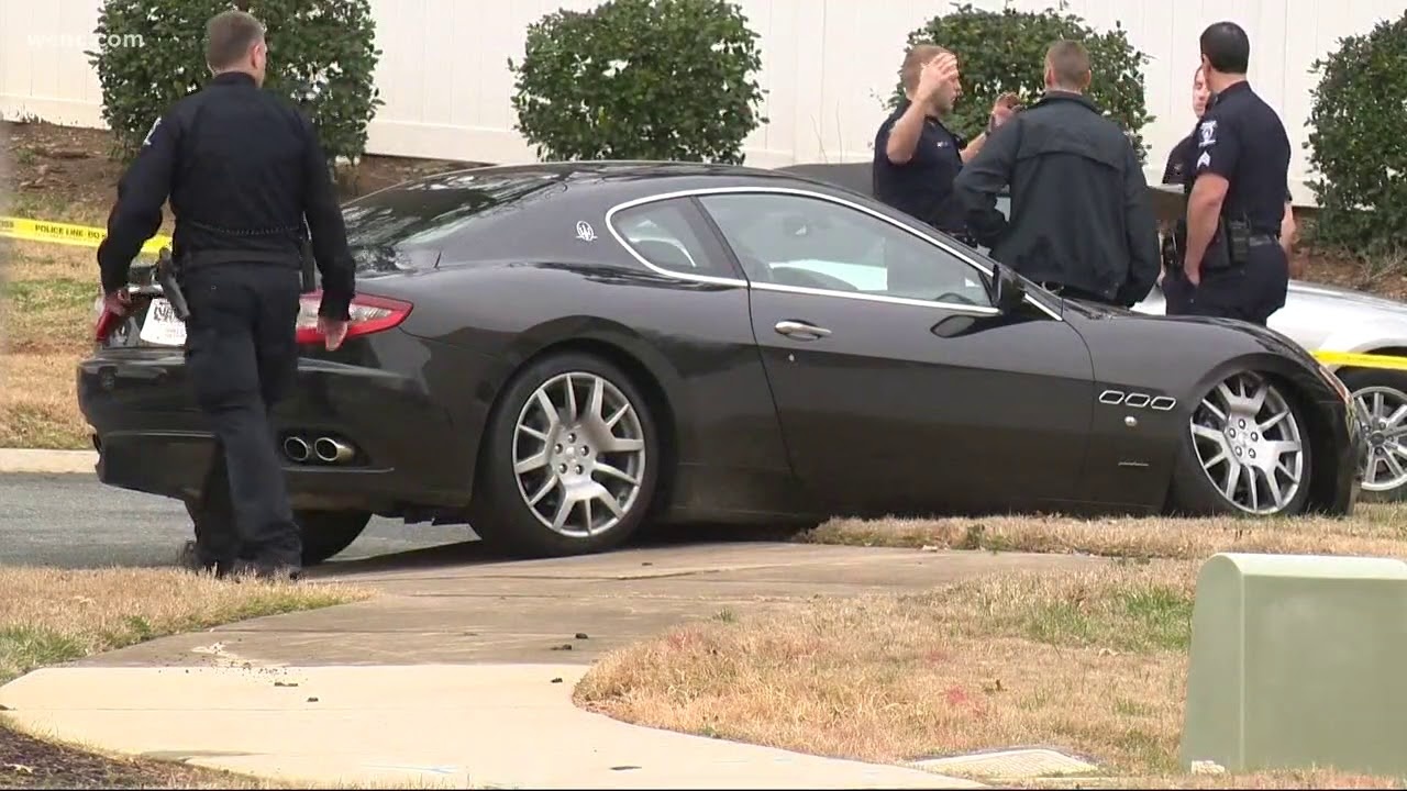 Bat duoc nghi pham ba lan dung sung cuop xe Maserati GranTurismo hinh anh