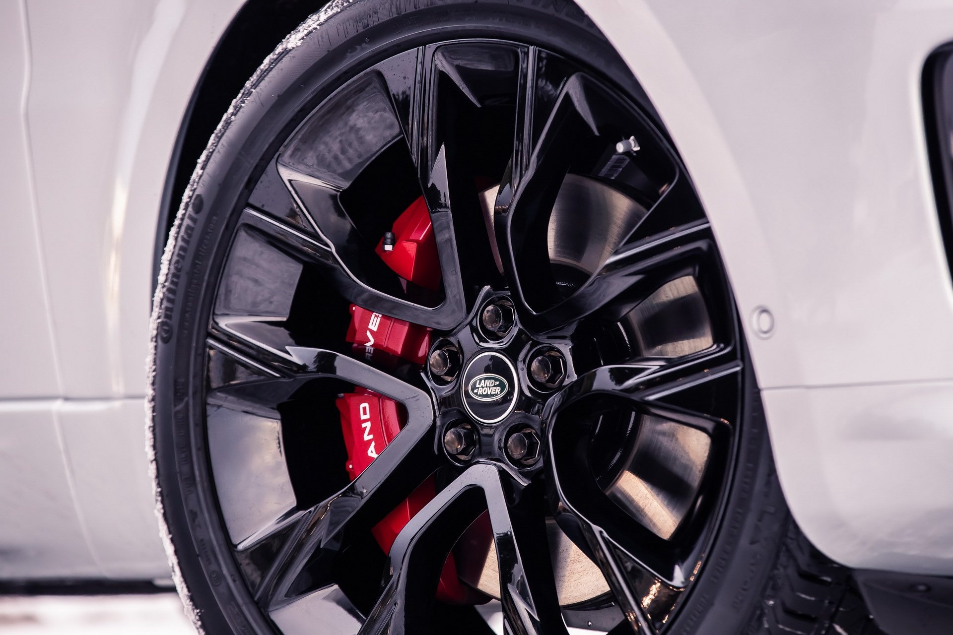 Range Rover Sport dùng động cơ mild-hybrid ảnh 6 Range Rover Sport dung dong co mild-hybrid anh 6