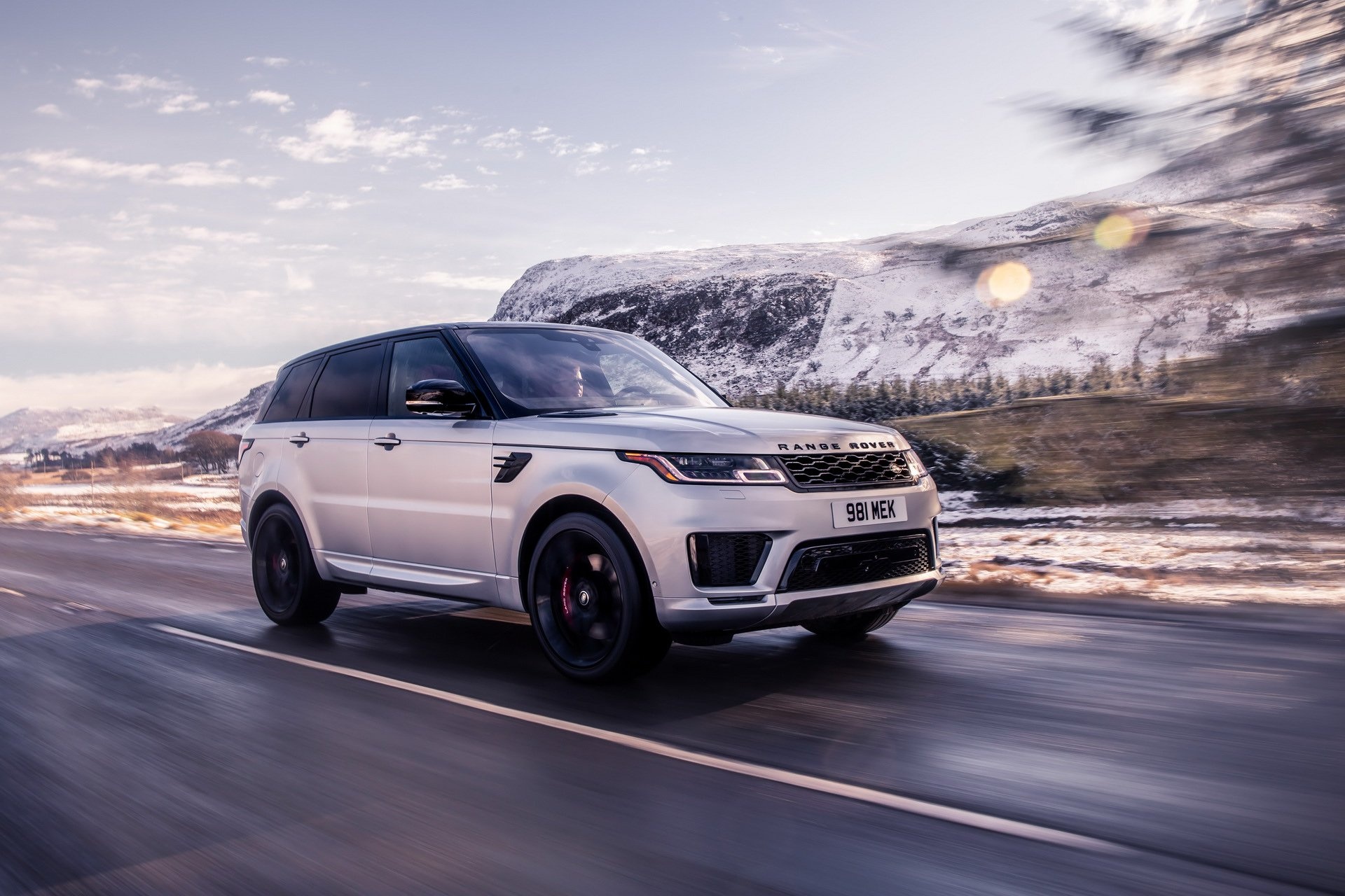 Chiec Range Rover Sport dau tien so huu dong co mild-hybrid hinh anh