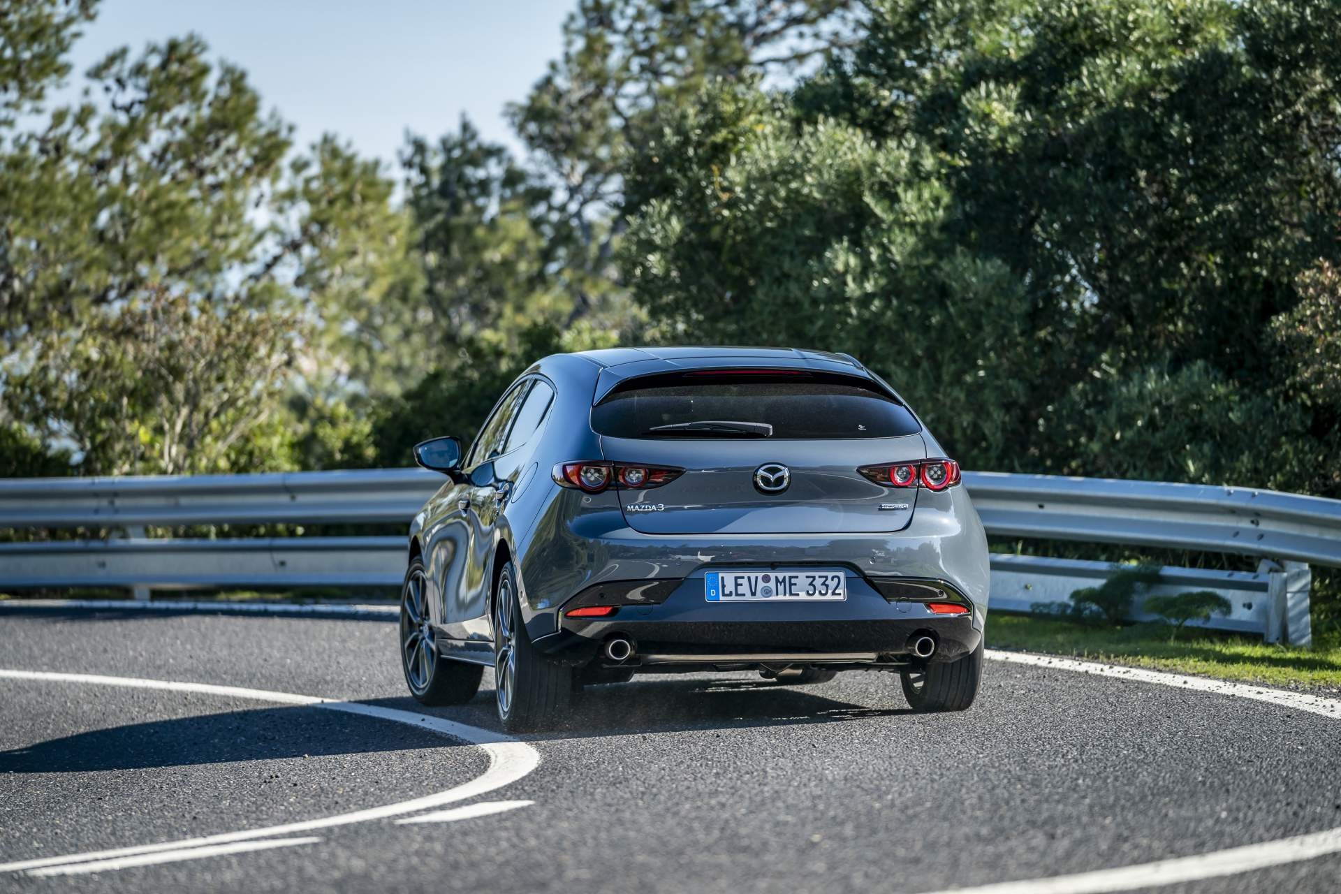 Mazda3 2019 lo dien phien ban chau A anh 2