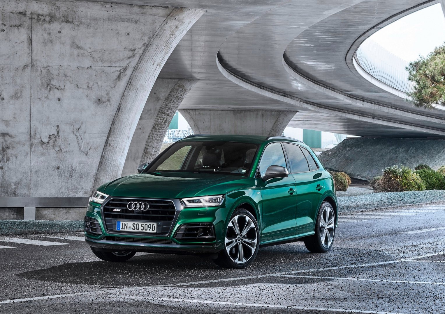 SUV máy dầu Audi SQ5 TDI 2019 ảnh 1 SUV may dau Audi SQ5 TDI 2019 anh 1