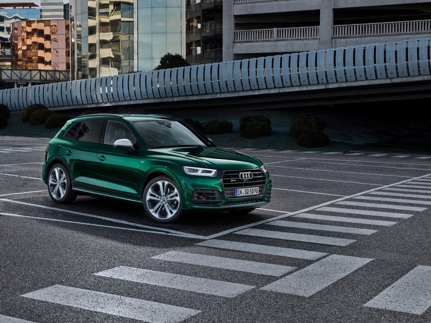 SUV máy dầu Audi SQ5 TDI 2019 ảnh 6 SUV may dau Audi SQ5 TDI 2019 anh 6