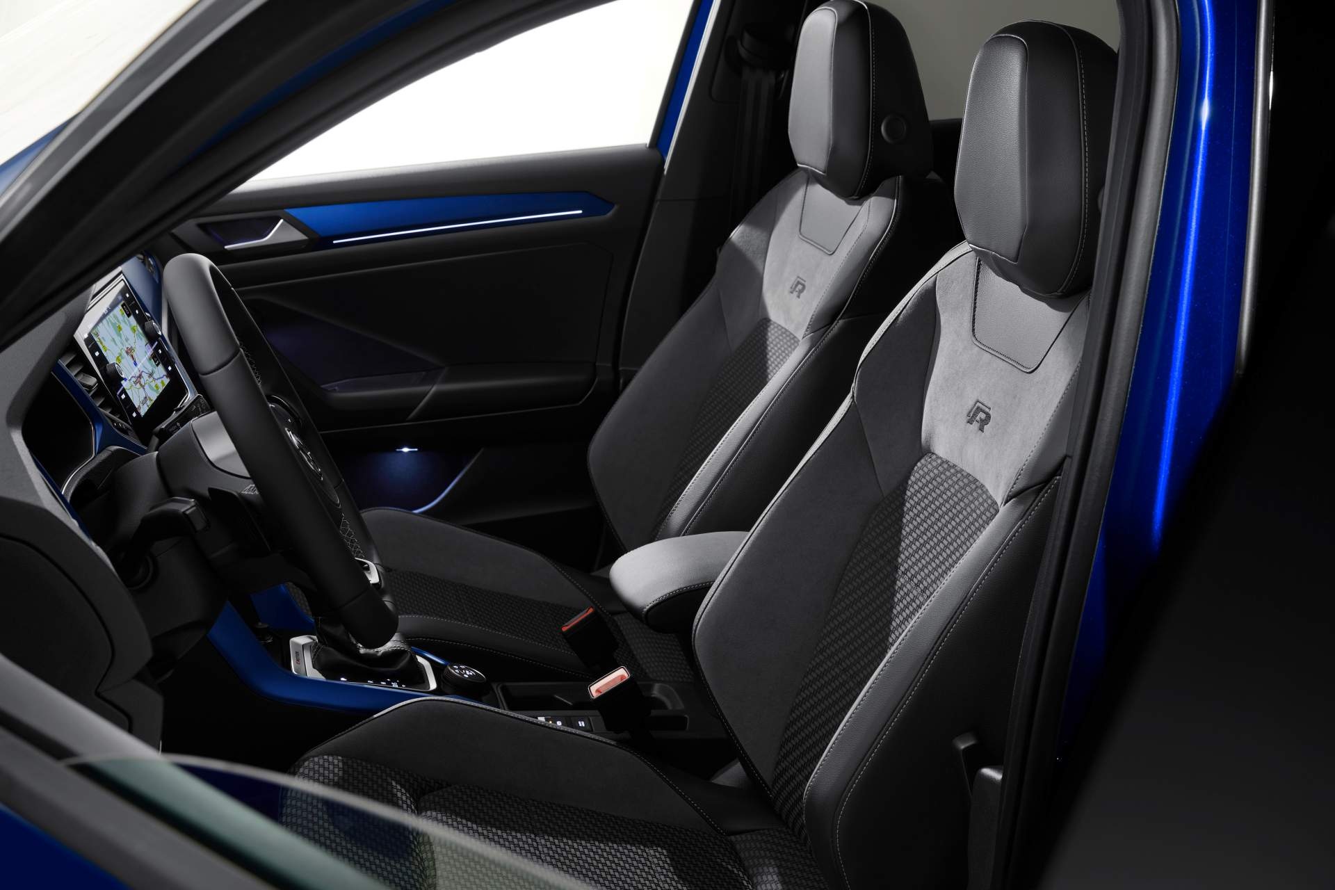 Volkswagen T-Roc R ra mat anh 6