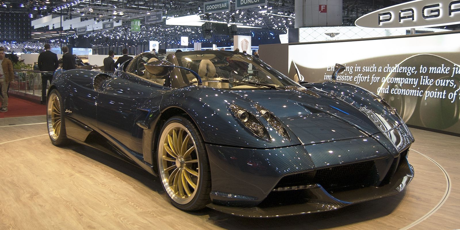 he lo sieu xe Pagani Huayra the he moi anh 7