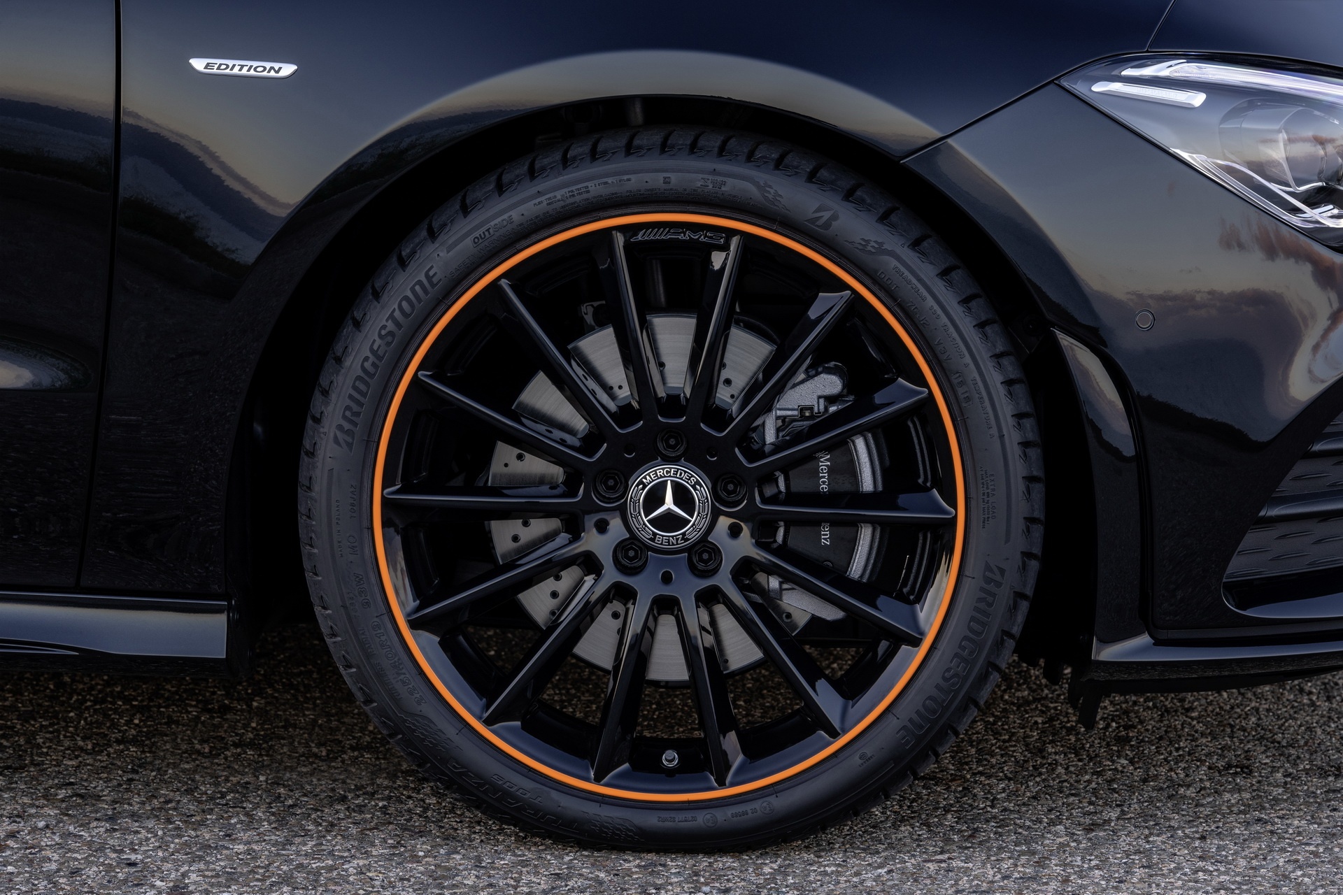 giá bán Mercedes-Benz CLA 2019 ảnh 4 gia ban Mercedes-Benz CLA 2019 anh 4