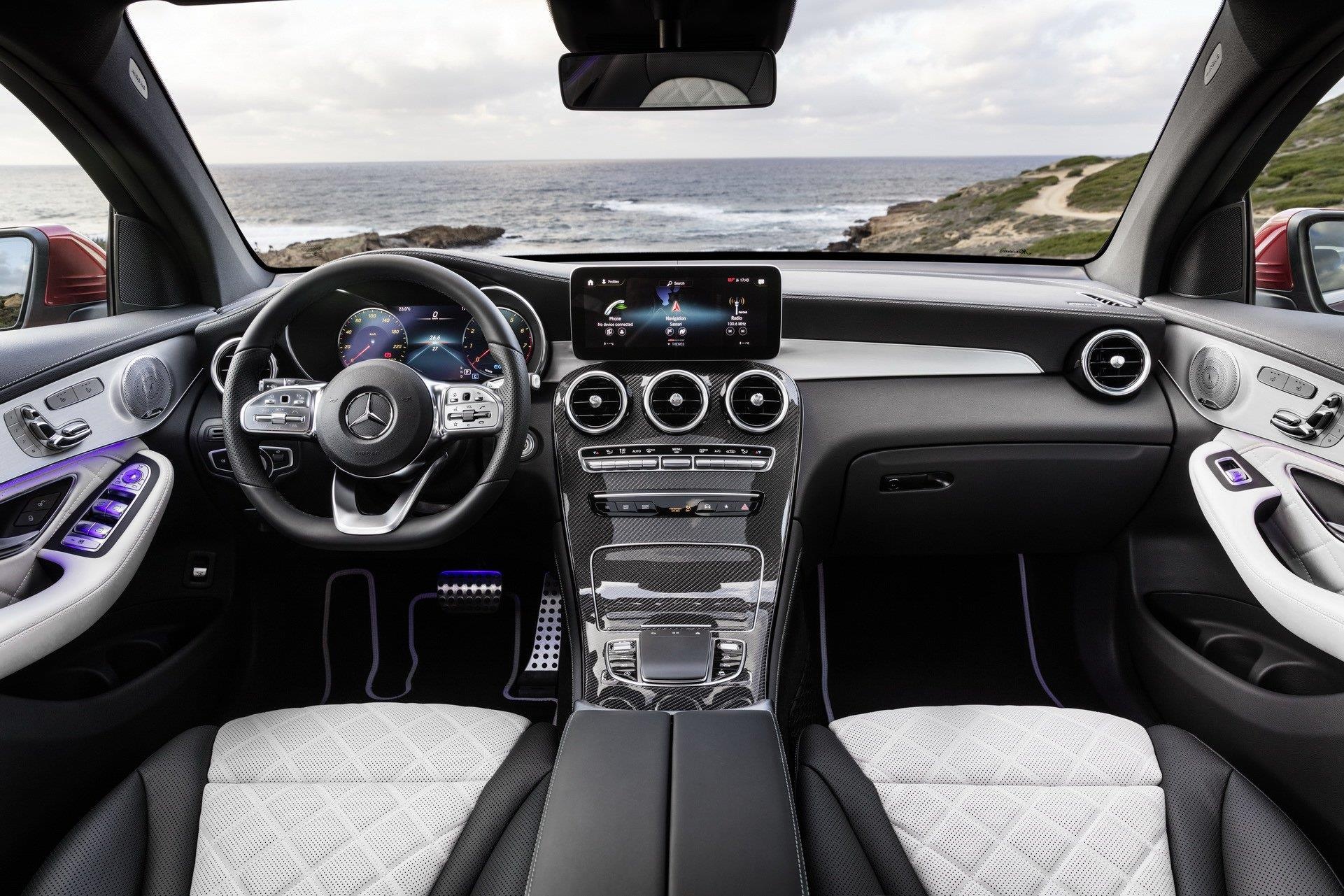 Mercedes-Benz GLC Coupe 2020 ra mắt ảnh 4 Mercedes-Benz GLC Coupe 2020 ra mat anh 4