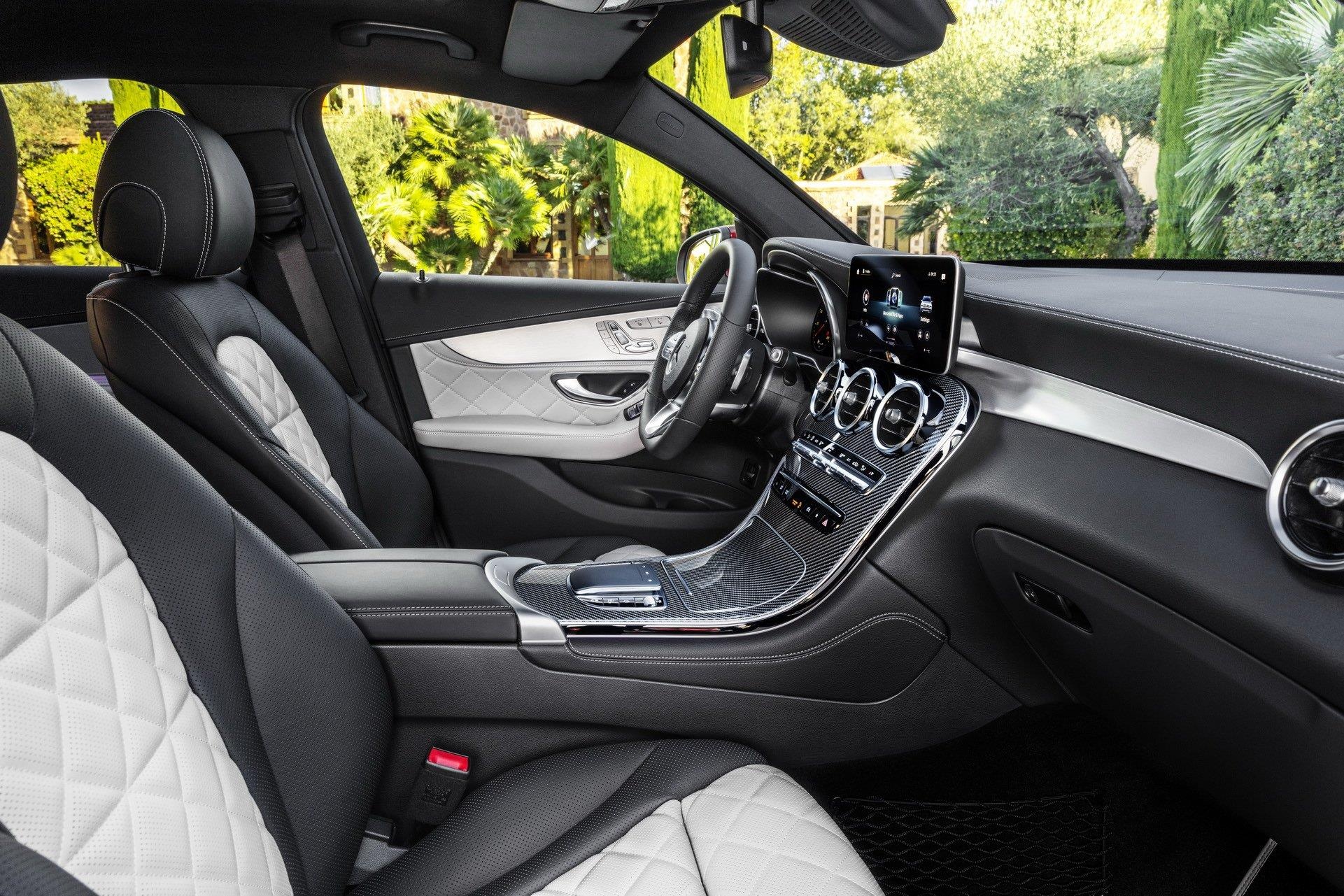 Mercedes-Benz GLC Coupe 2020 ra mắt ảnh 5 Mercedes-Benz GLC Coupe 2020 ra mat anh 5