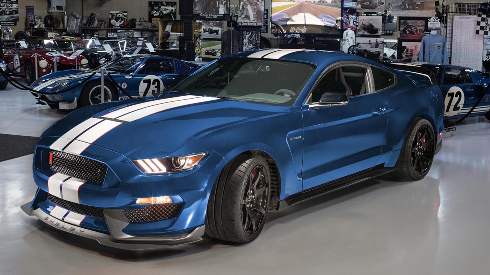Góp 10 USD để sở hữu Mustang Shelby GT350R ảnh 1 Gop 10 USD de so huu Mustang Shelby GT350R anh 1