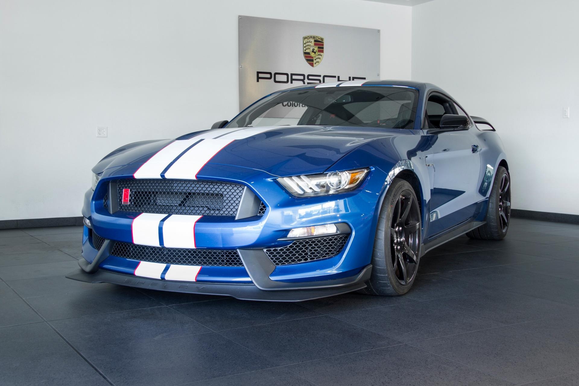 Co hoi so huu sieu pham Mustang Shelby GT350R voi 25 USD hinh anh