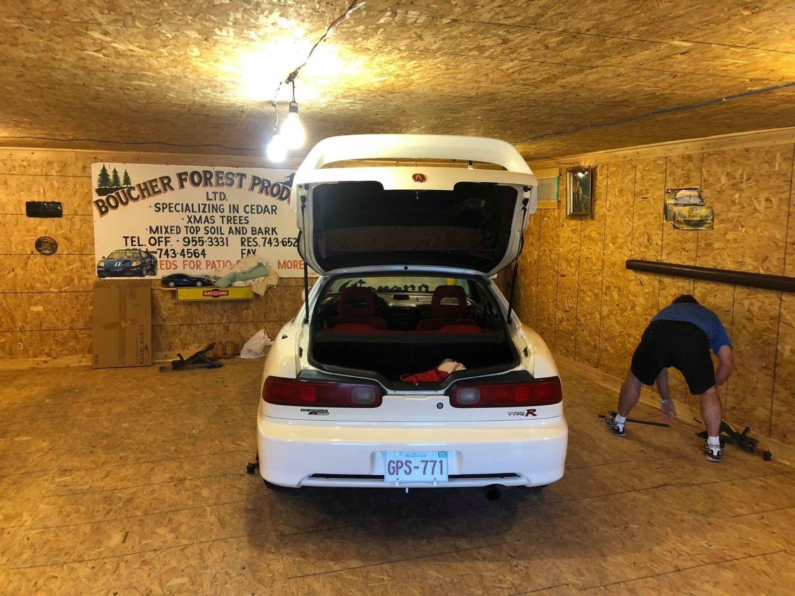 xe Acura bi giau kin anh 3