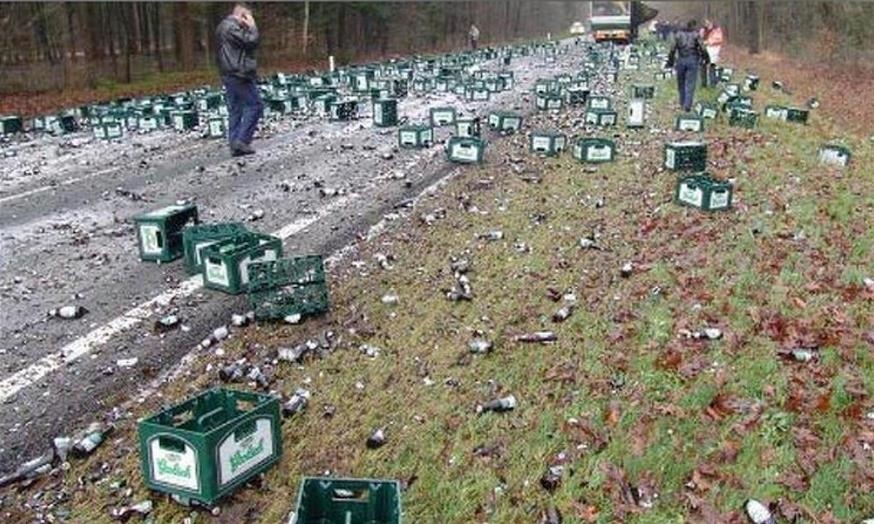 tai nan do khoc do cuoi tren cao toc anh 2