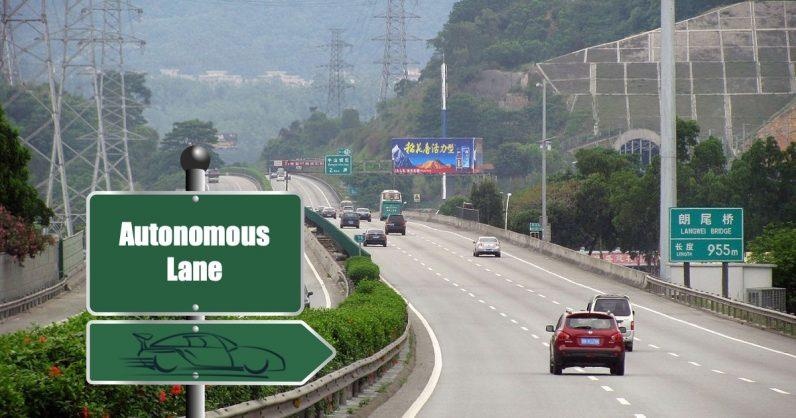 Trung Quoc mo duong rieng cho oto tu lai hinh anh