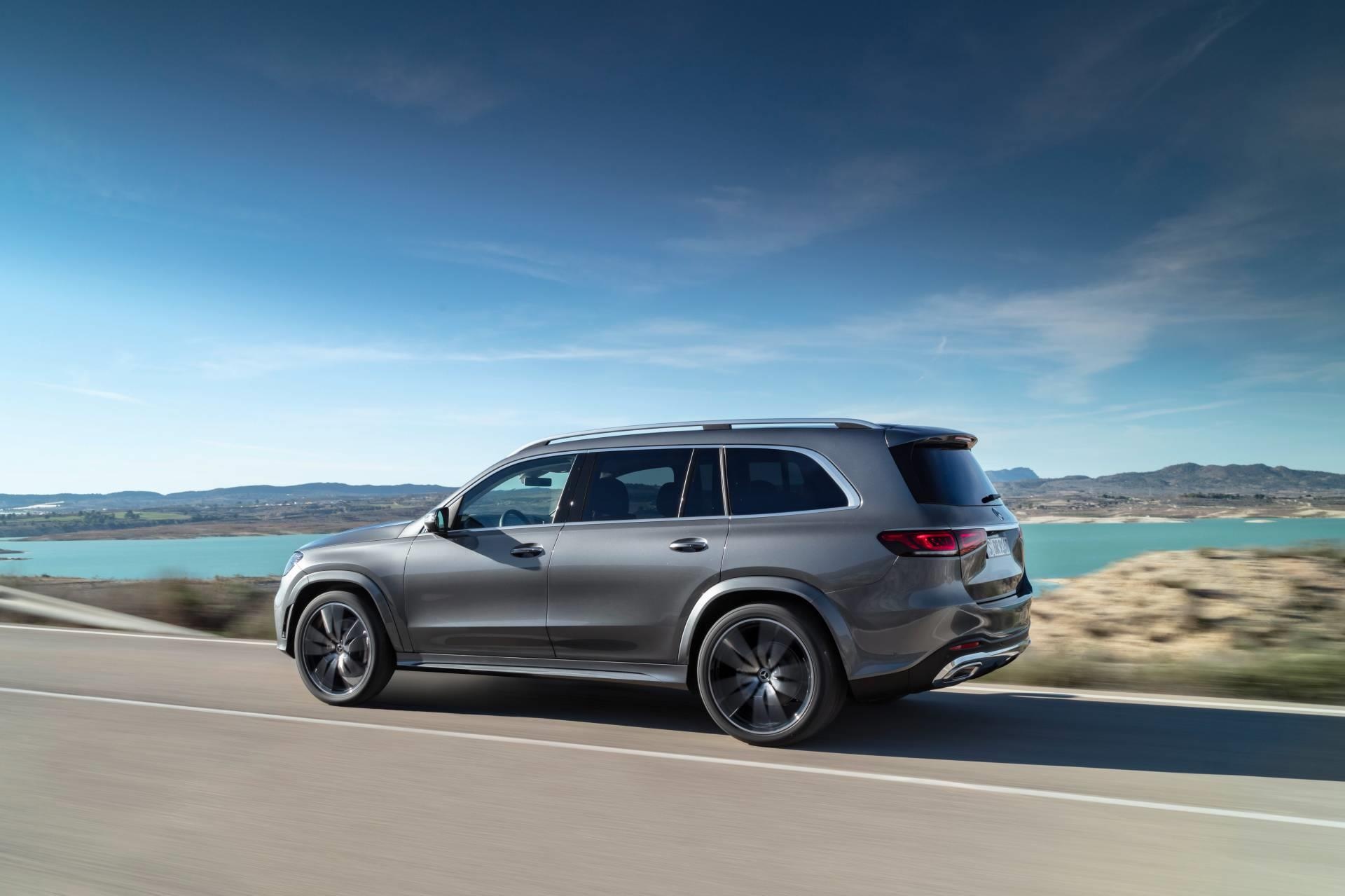 giá bán Mercedes-Benz GLS 2020 ảnh 7 gia ban Mercedes-Benz GLS 2020 anh 7