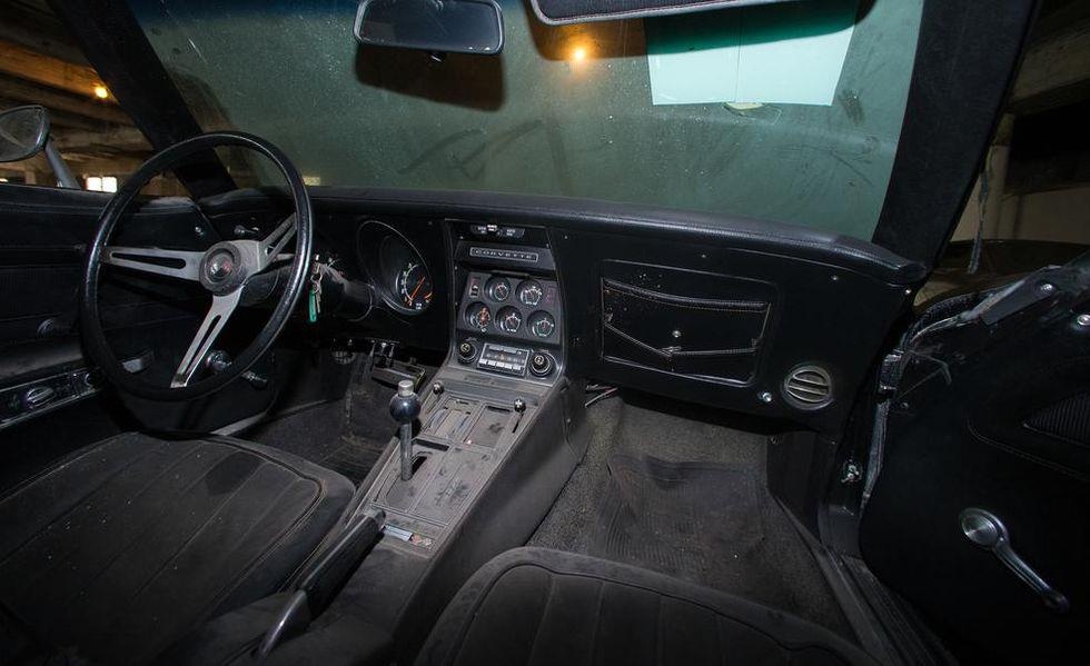 Chevrolet Corvette phủ bụi 25 năm ảnh 5 Chevrolet Corvette phu bui 25 nam anh 5