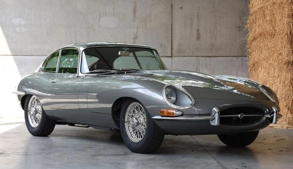 Xe Jaguar bị bỏ hoang ảnh 6 Xe Jaguar bi bo hoang anh 6