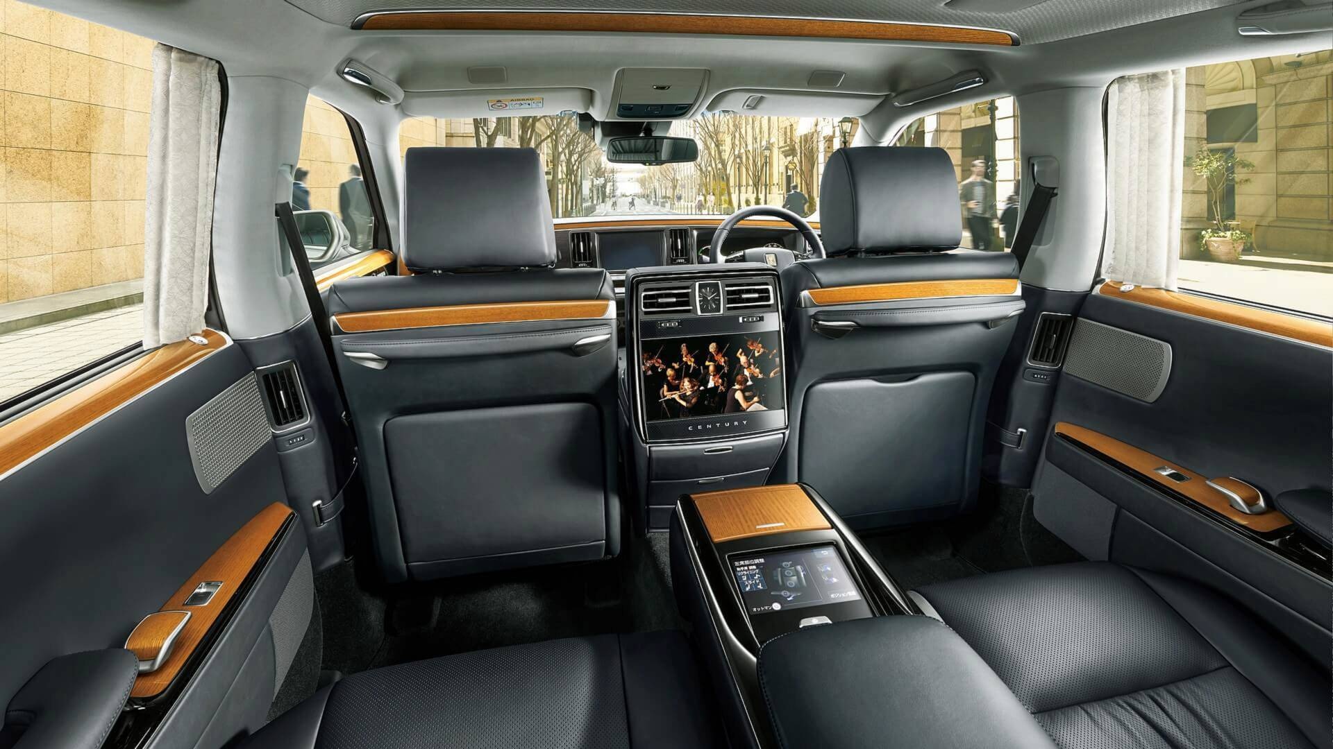 Toyota Century của Nhật hoàng ảnh 3 Toyota Century cua Nhat hoang anh 3