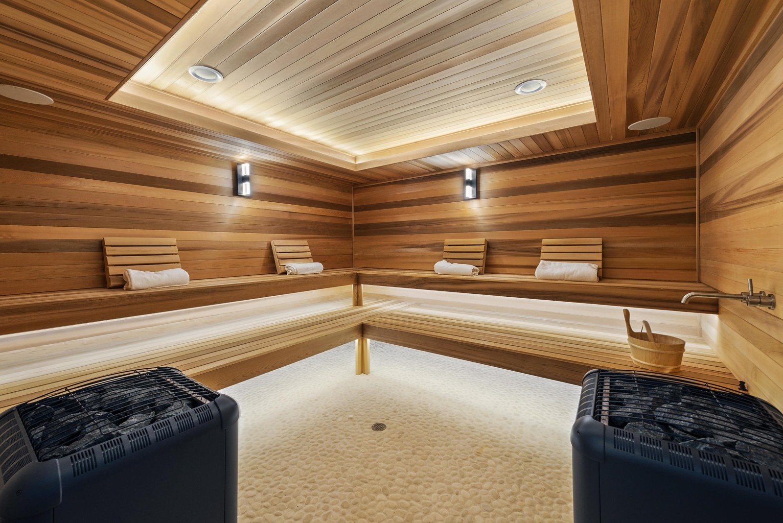 Mua nhà được tặng xe Ferrari ảnh 10 Mua nha duoc tang xe Ferrari anh 10