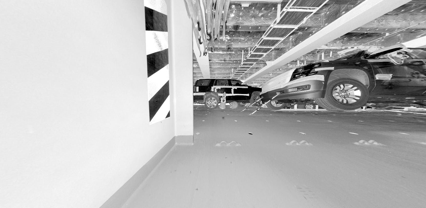 Tau cho oto bi lat anh 3