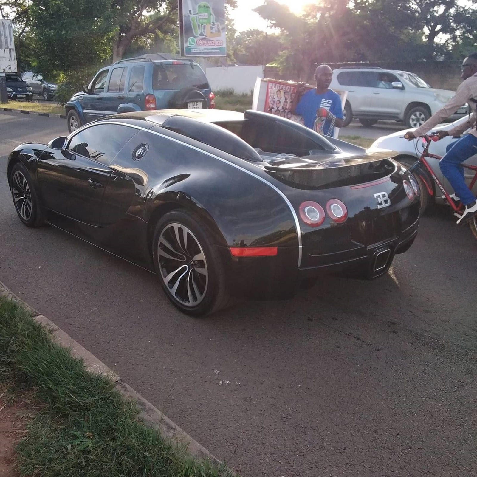 Nghien nat Bugatti Veyron anh 2