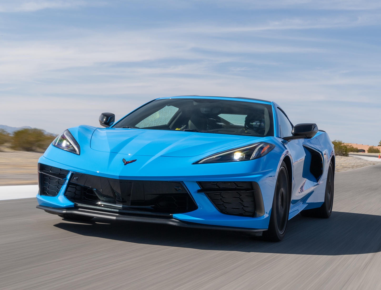 Trung thuong Chevrolet Corvette C8 anh 4