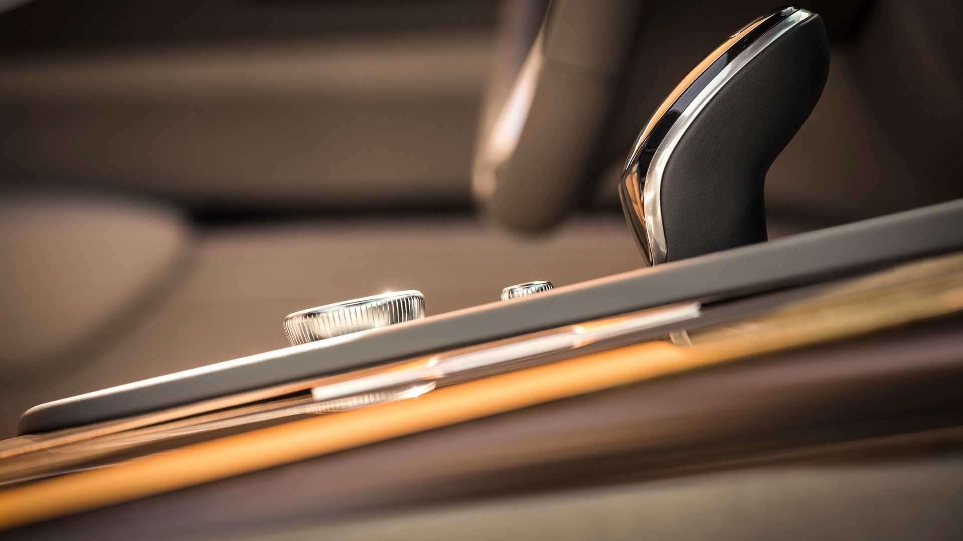 Gia xe Cadillac Escalade 2021 anh 11