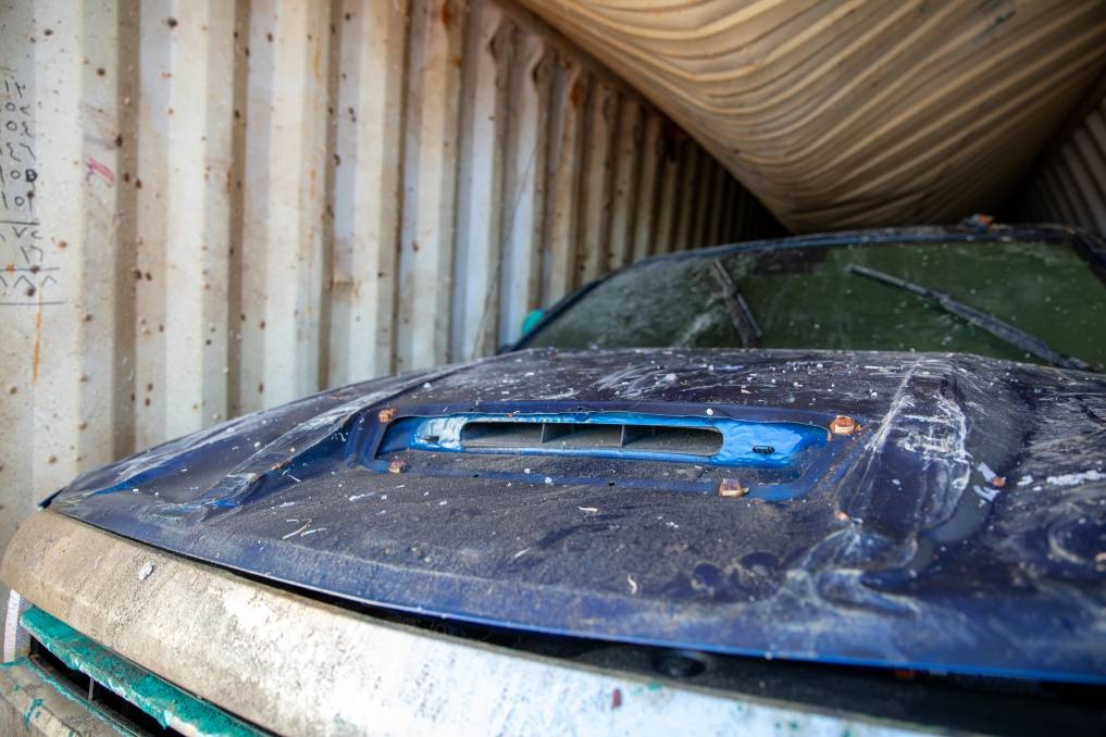 Chevrolet Silverado chim duoi bien anh 3