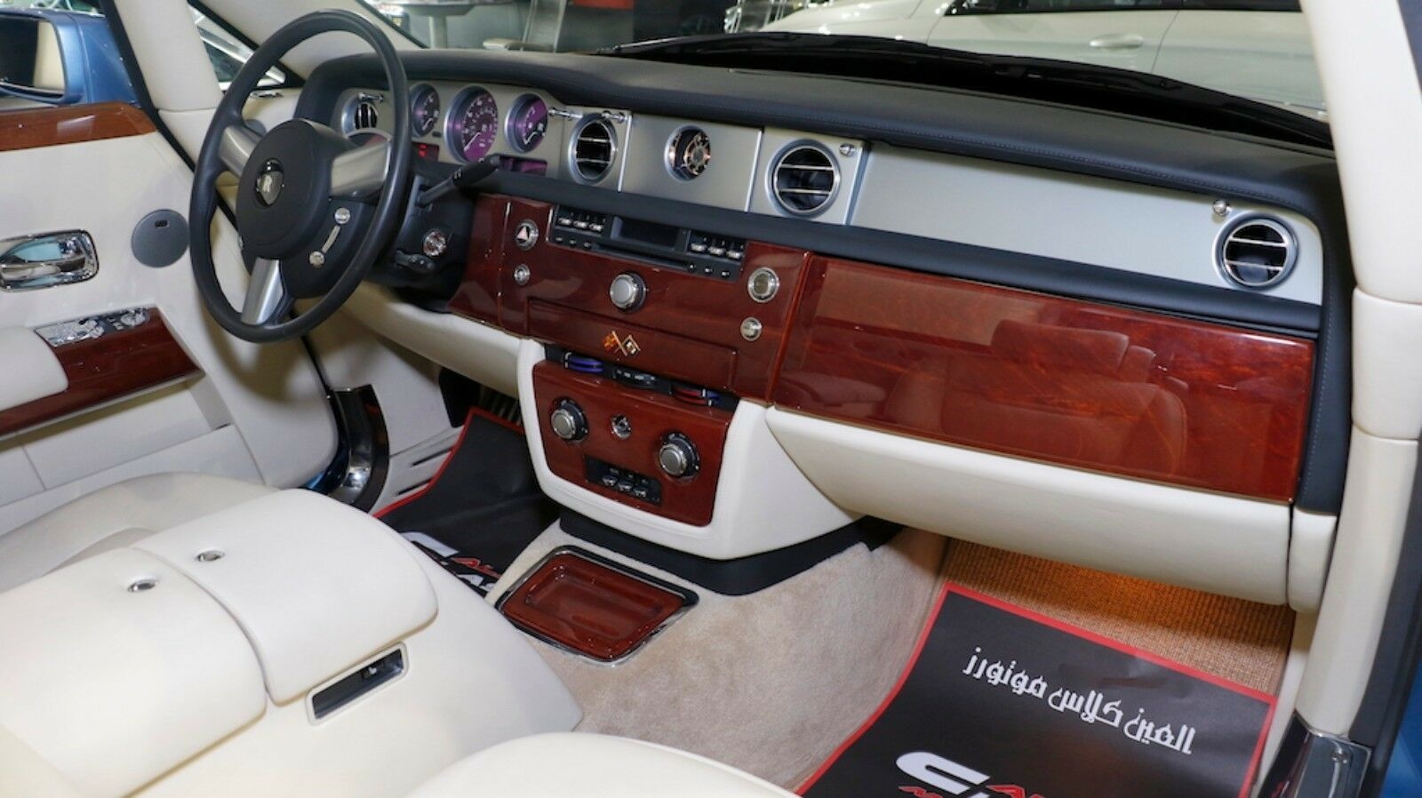 Xe Rolls-Royce e hang 8 nam anh 5