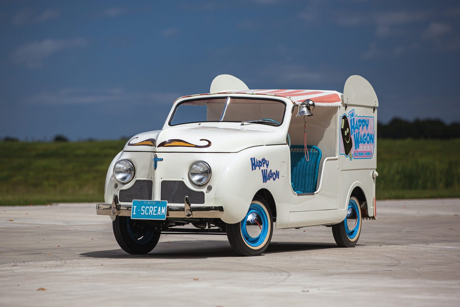 Bo suu tap 240 xe sang duoc dau gia anh 23