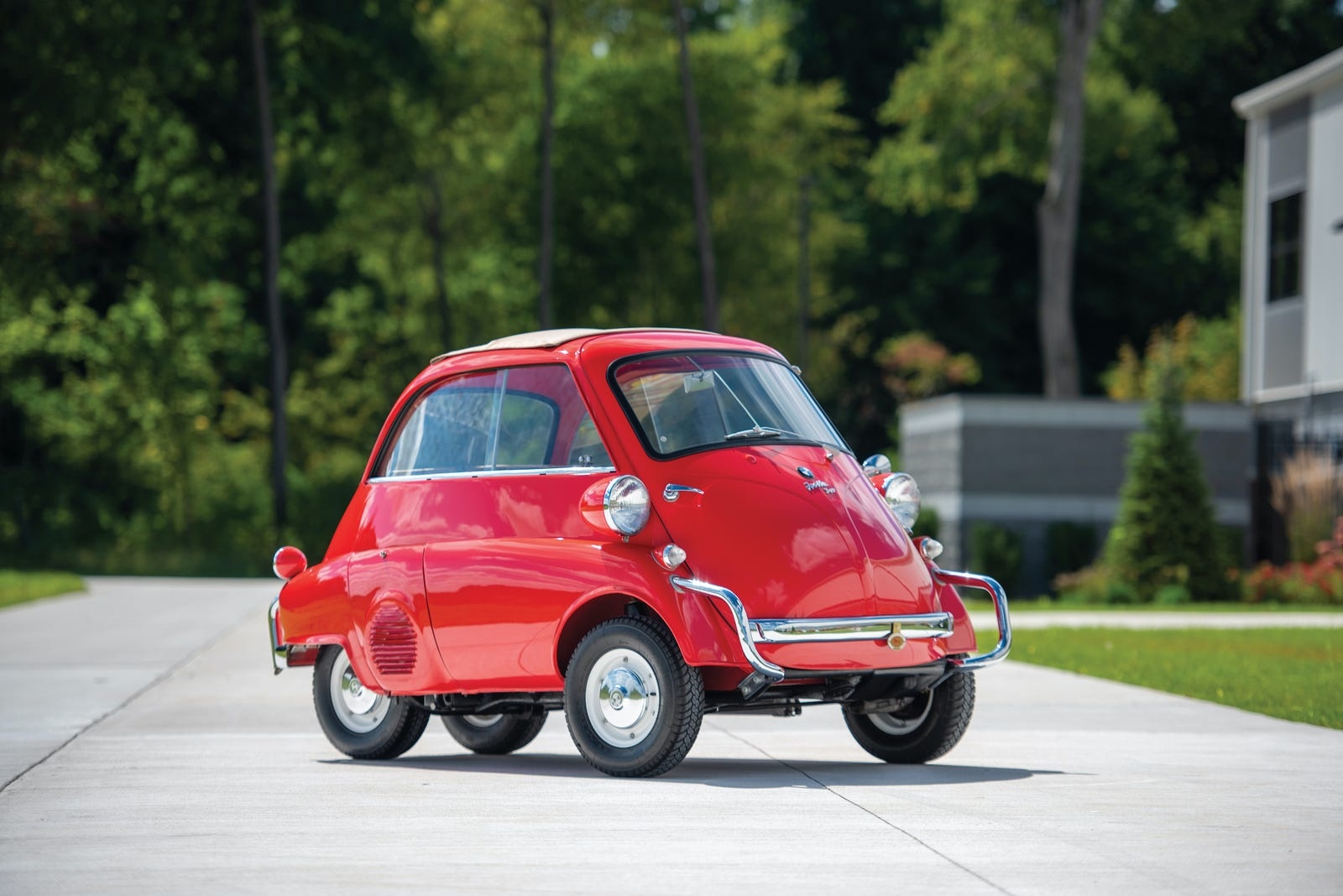 Bo suu tap 240 xe sang duoc dau gia anh 24