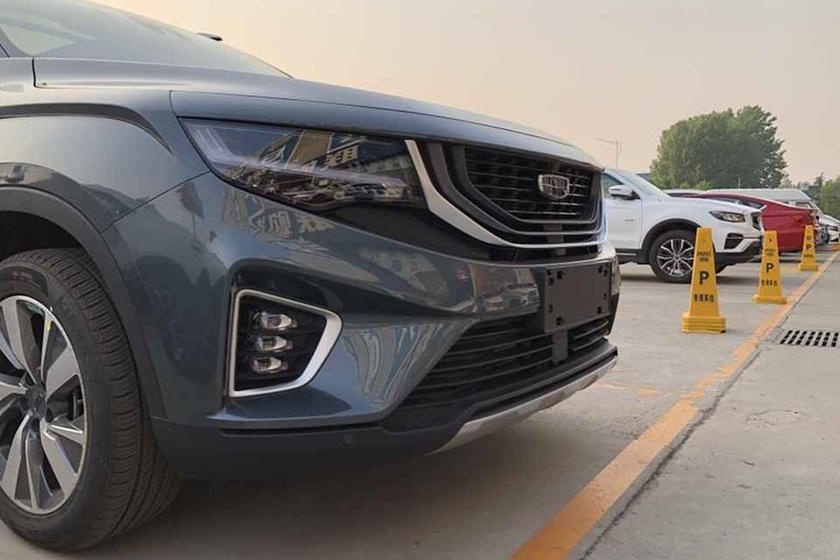 Xe Trung Quốc nhái Cadillac XT6 ảnh 2 Xe Trung Quoc nhai Cadillac XT6 anh 2